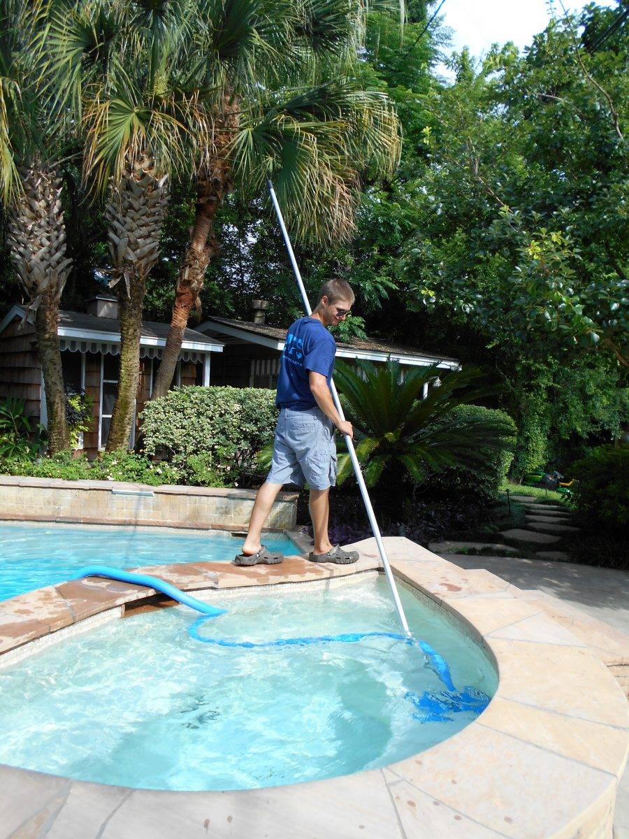Houston Pool Cleaning Services