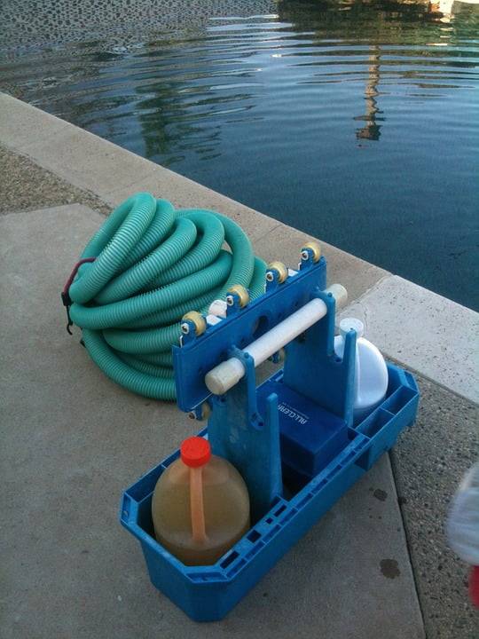 Swimming Pool Equipment for cleaning